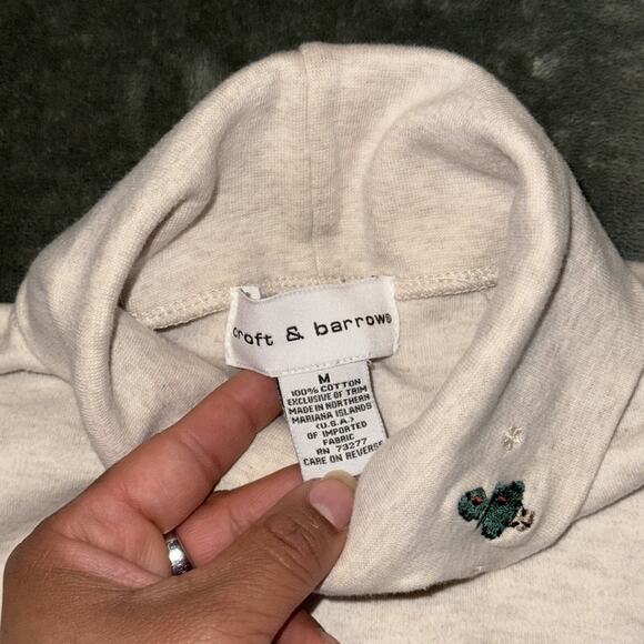 Croft & Barrow Top Women Medium Ivory Embroidered Turtleneck Christmas theme - Picture 8 of 8